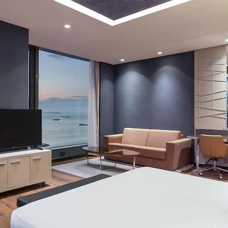 Hilton Bakirkoy Szálloda 5*