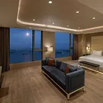 Hilton Bakirkoy Отель