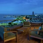 Отель Hilton Bakirkoy 5*
