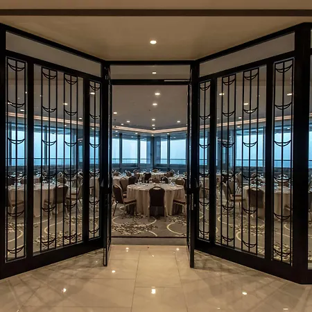 Hilton Bakirkoy 5*