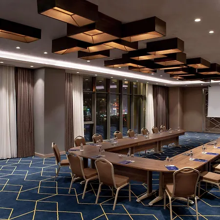 호텔 Hilton Bakirkoy