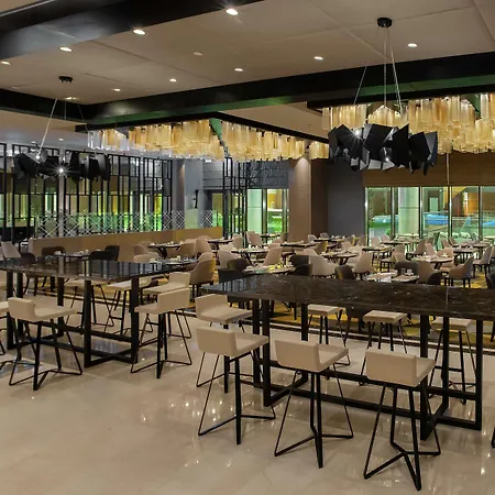 호텔 Hilton Bakirkoy 5*