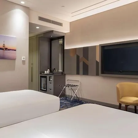 Hilton Bakirkoy 5*