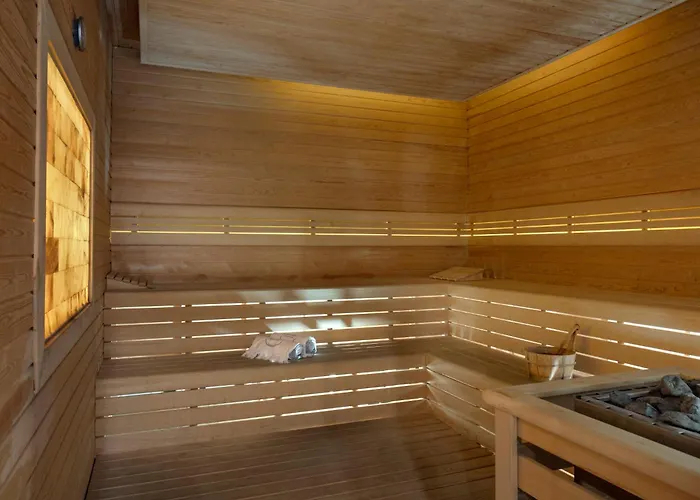 Hilton Bakirkoy Hotel 5*