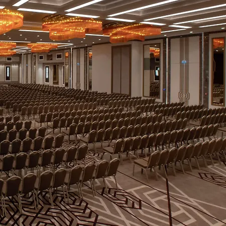 מלון Hilton Bakirkoy